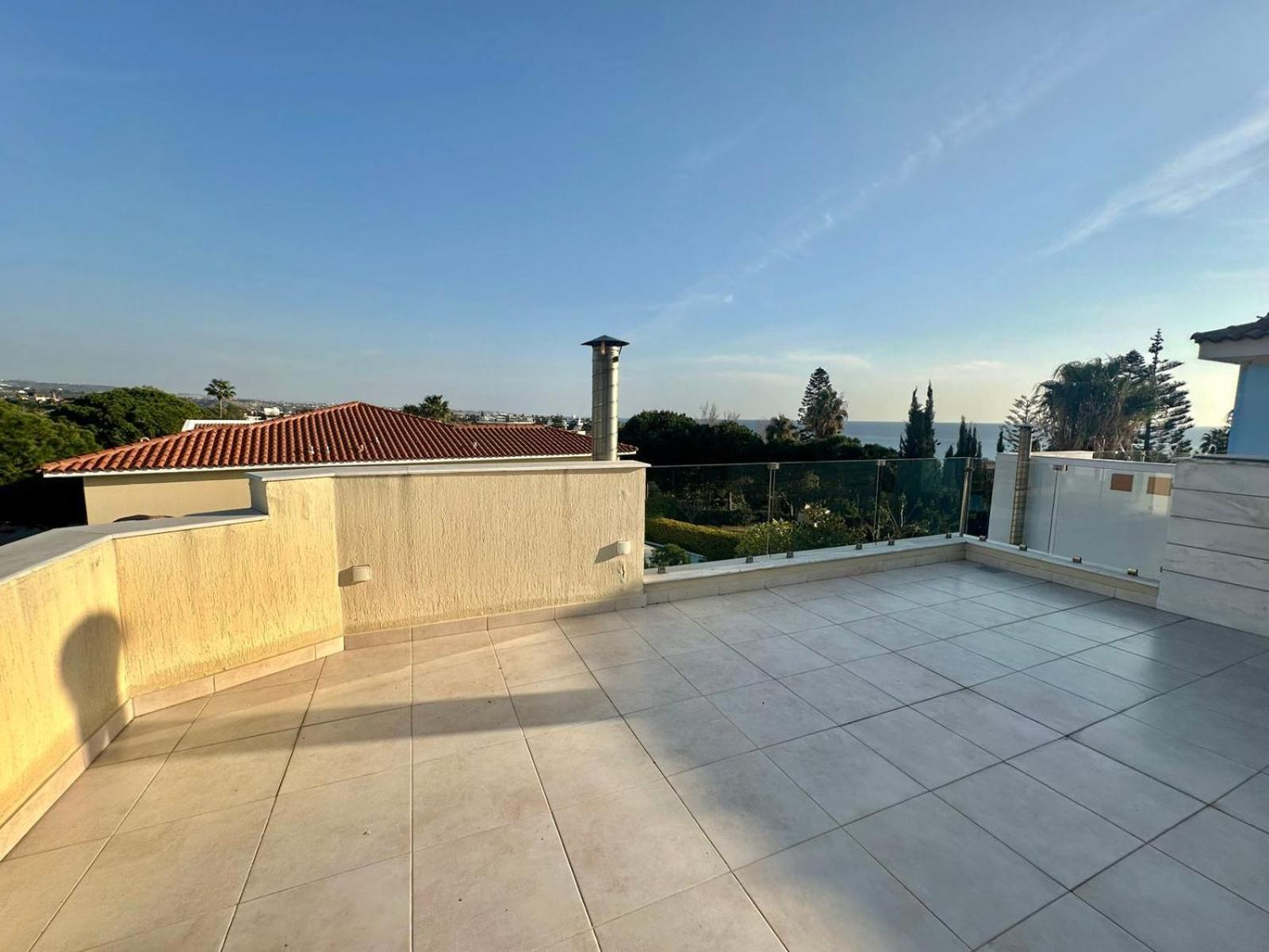 Coral Azure Villa Paphos Exterior photo